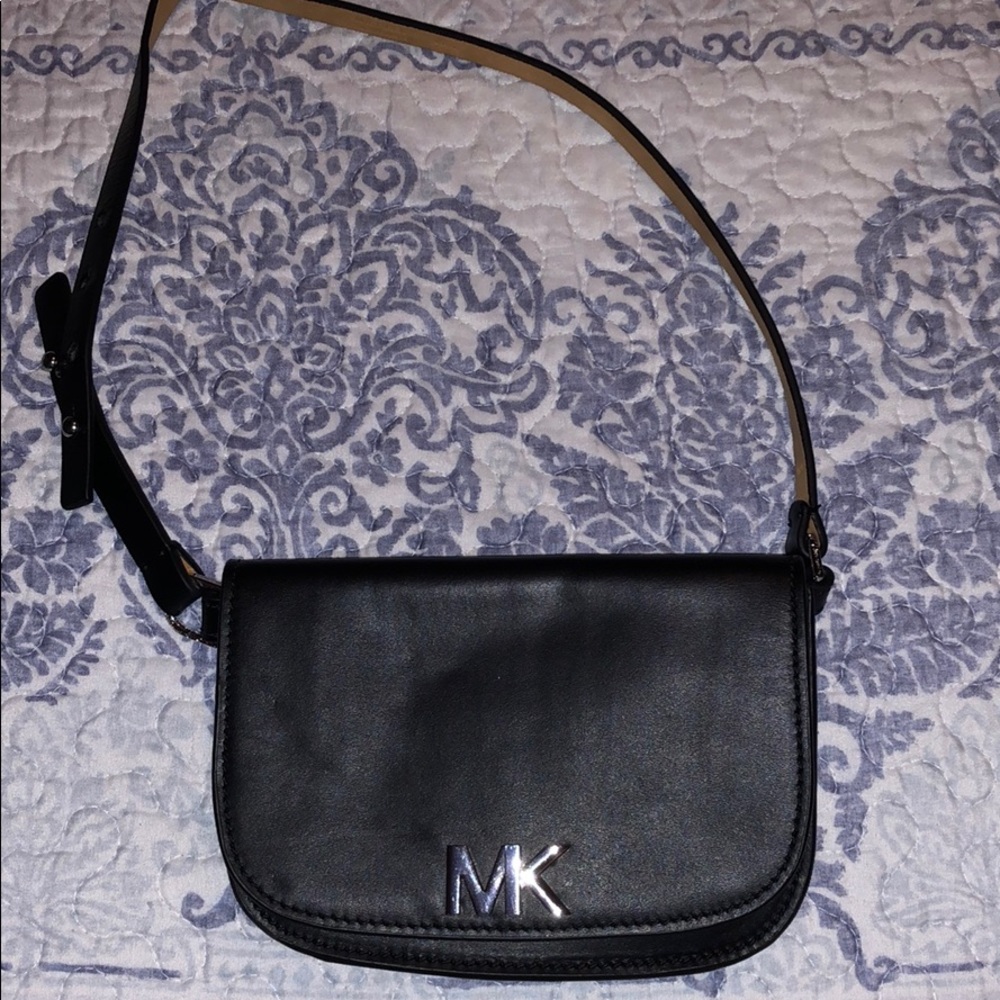 MK FANNY PACK
